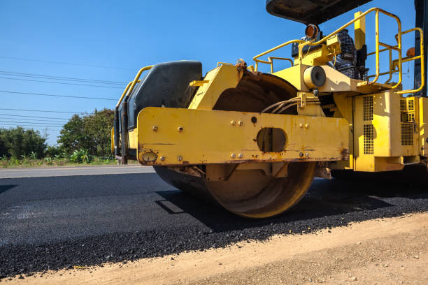 Best Driveway Paving Near Me  in Darien Downtown, CT